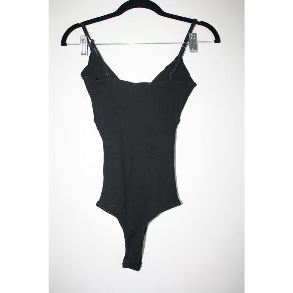 Francesca's Bodysuit One Piece Black XS Ribbed V-Neck Adjustable Straps NWT - Picture 2 of 5